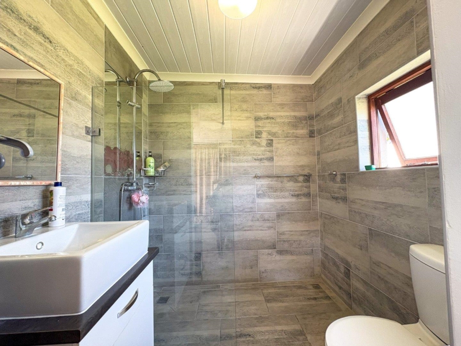 4 Bedroom Property for Sale in Stilbaai Wes Western Cape